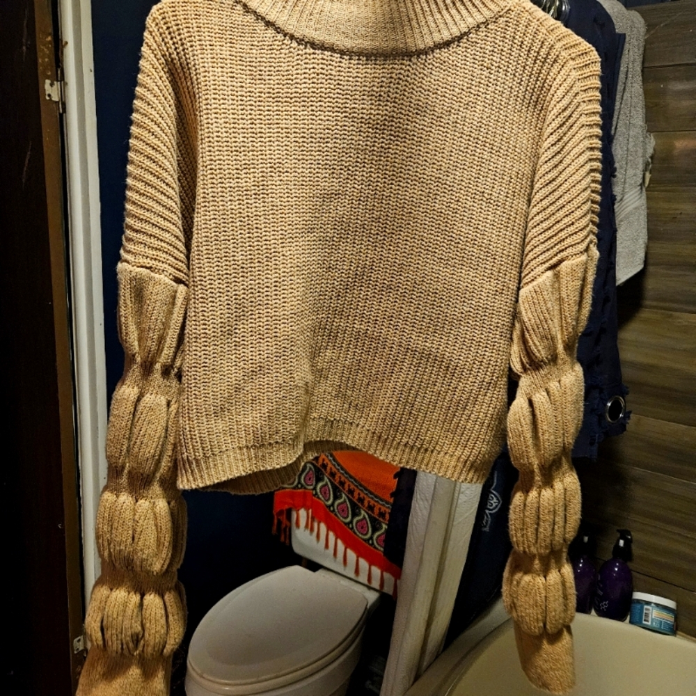 Womens size small bell sleeved cropped sweater by HYFVE
